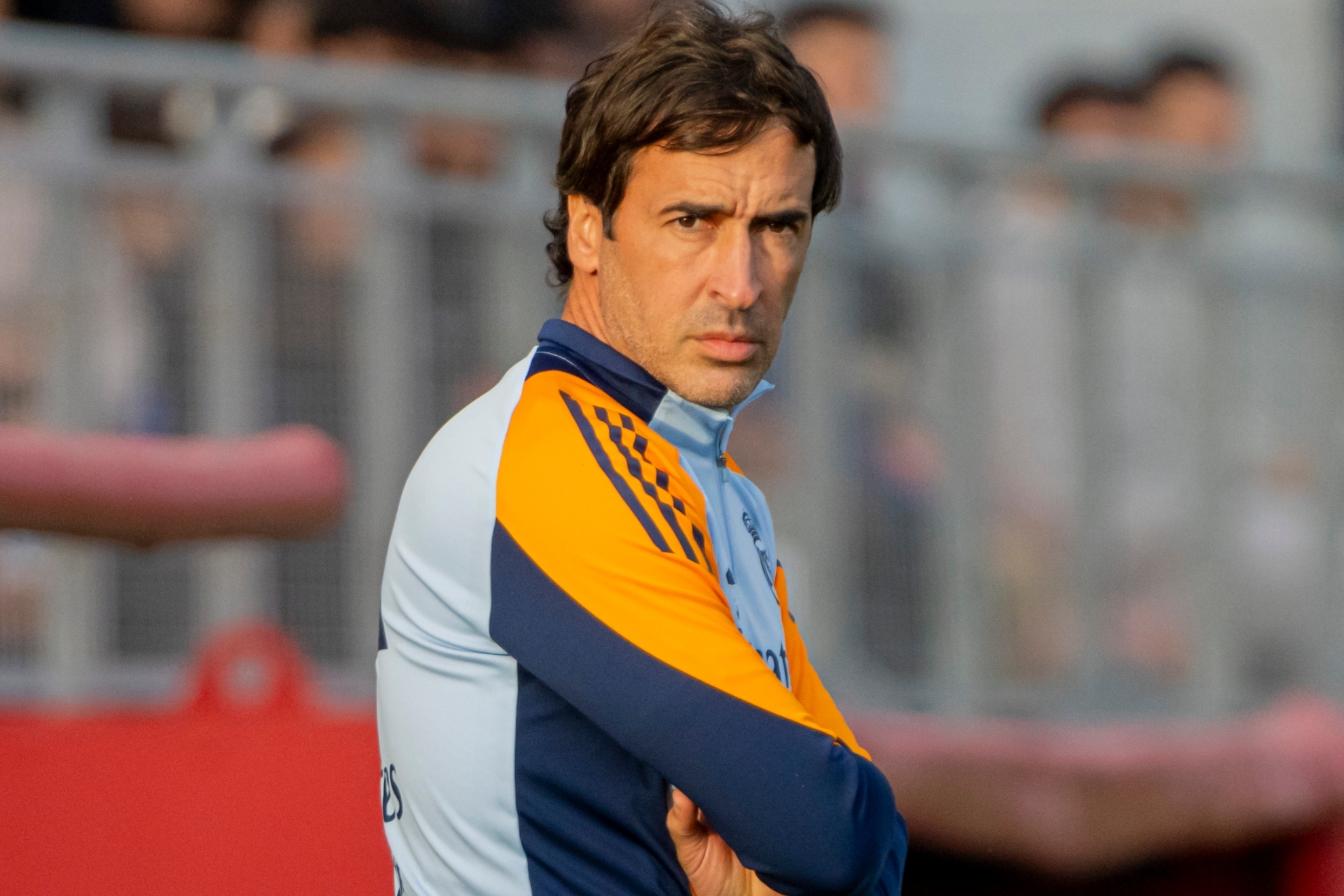 而中场核心 而中场核心